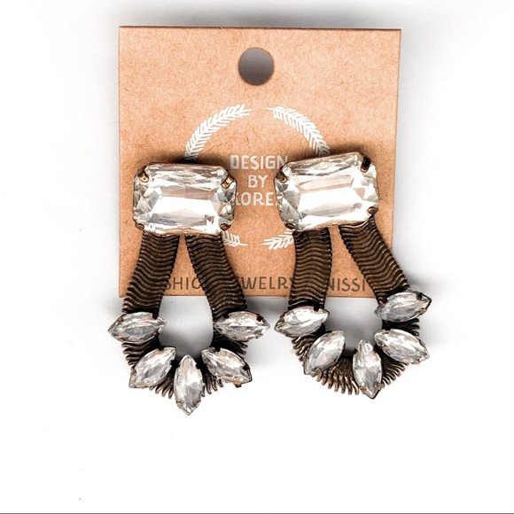 🆕 Geometric Korean Rhinestone Blackened Gold Drop Earrings NWT - Picture 4 of 5